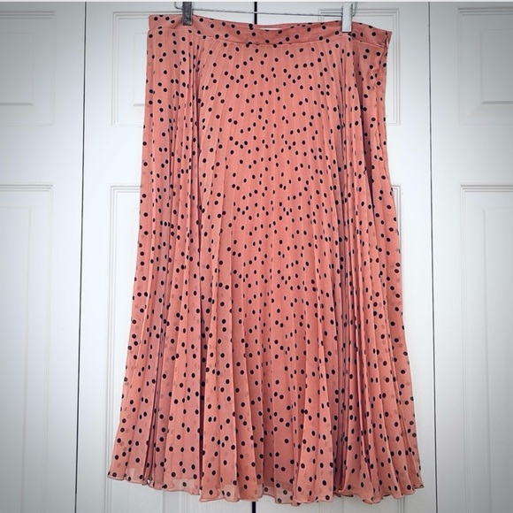 ASOS Oasis Polka Dot Pleated Midi Skirt - Picture 4 of 5